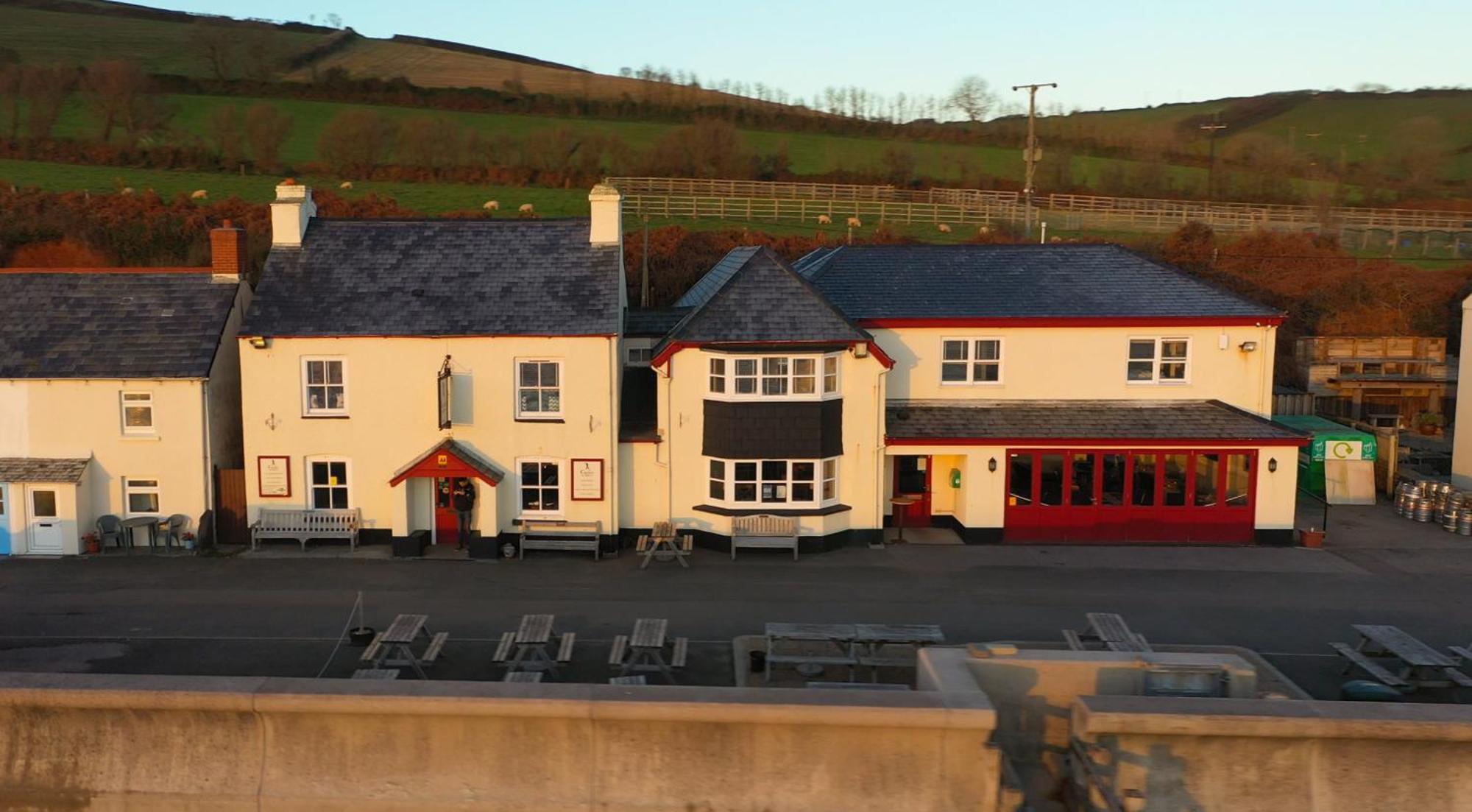 The Cricket Inn Beesands Eksteriør billede
